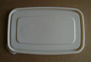 Vintage Rubbermaid Servin Saver Replacement Almond Rectangle Lid Only 11 Sa