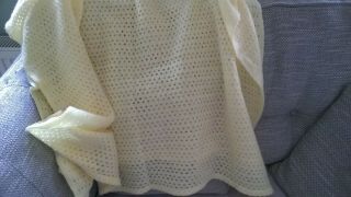 Vintage Cellular Baby Blanket Baby Cot Cover - Lemon Yellow 5