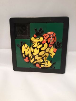 Vintage (1993) Poison Dart Frog 3d Slide Puzzle By Damert Company (4 " X 4 ")