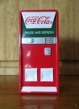 Vtg 1997 Coca Cola " Pause And Refresh Vending Machine " Christmas Tree Ornament