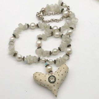 Vintage Solid Silver Clasp Quartz Moonstone Bead Love Heart Pendant Necklace