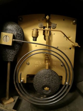 Smith ' s Vintage Chiming Mantel Clock Circa 1956 5