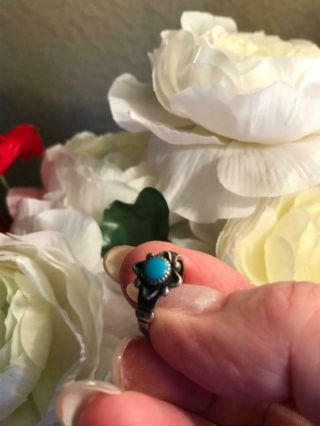 Vintage Sterling Silver Southwestern Turquoise Ring - Size 4.  25