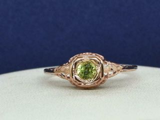Lovely Vintage.  25ctw Peridot 14k Rose Gold/sterling Filigree Ring