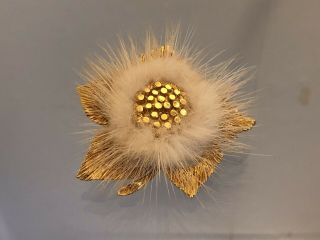 Stylish Collectible Vintage Retro 1940s 50s Flower Mink Brooch Costume Jewellery