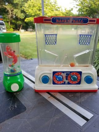 Vintage Tomy Wonderful Waterful Crab Claw And Basketball