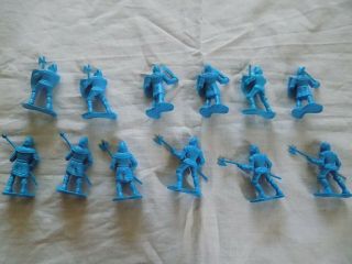 VINTAGE BLUE KNIGHTS,  POSSIBLY MULTI - TOY LIKE DFC PLASTIC SOLDIERS 5