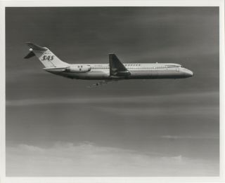 Large Vintage Photo - Sas Scandinavian Airlines Dc - 9 Oy - Kga In - Flight