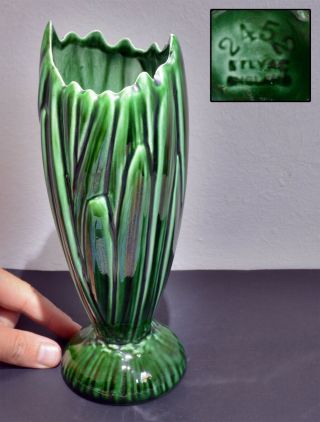 Elegant Vintage Sylvac 2452 Dark Green ‘hyacinth’ Ceramic Vase - 23.  5cm