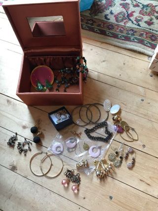 Vintage Jewellery Box And A Selection Of Vintage & Modern Costume Jewellery
