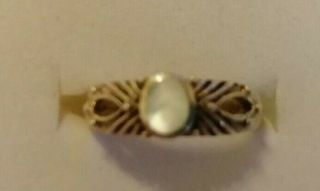 Vintage Sterling Silver Ring With Mother Of Pearl Feature - Size K/l