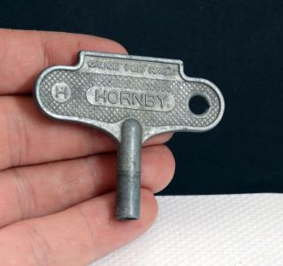 Vintage Hornby / Meccano Clockwork Train Key Oo Gauge - Type / Size H