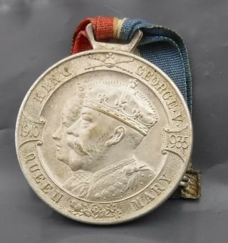 Vintage 1910 - 35 George V Silver Jubilee Medal - Daily Mail Teddy Tail League