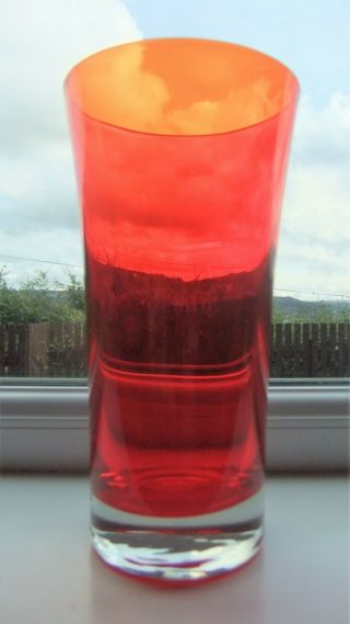Vintage Bright Red Riihimaki Scandinavian Art Glass Vase Tamara Aladin