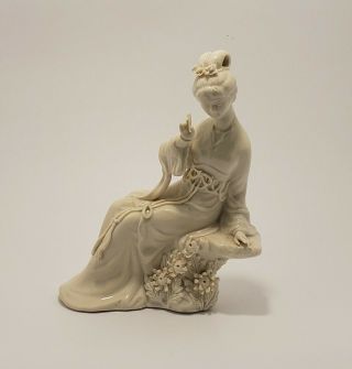 Vintage White Chinese Porcelain Figure Of A Seated Woman