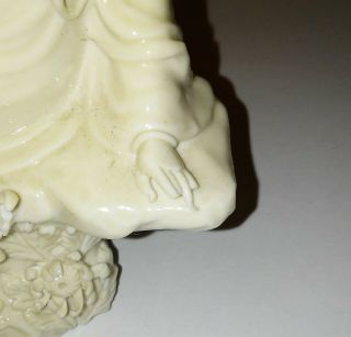 Vintage White Chinese Porcelain Figure of a Seated Woman 4
