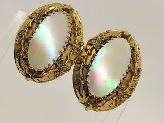 Vintage Whiting & Davis Mother Of Pearl Oval Gold Tone Clip On Earrings