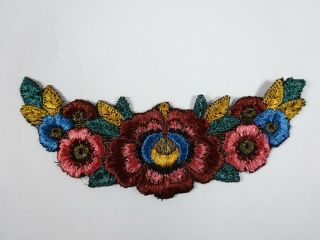 Colorful Vintage Appliqué With Embroidery Swag