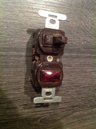 Brown Single Pole Switch & Pilot Light 15 Amp - 120 Volt Vintage