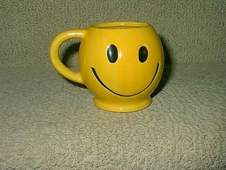 Vintage Mccoy Pottery Happy Day Smiley Face Coffee Tea Cup Mug