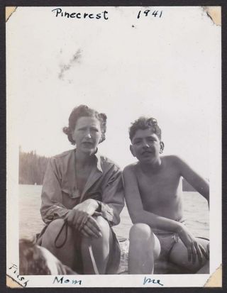 Concerned Faced Mother W/son In Boat On Lake Old/vintage Photo Snapshot - H971