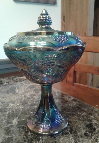 Large Vntg Carnival Iridescent Glass Pedistal Candy Dish Raised Leaves Grapes