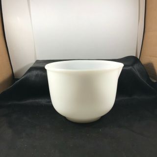 Vintage Sunbeam Mixmaster Bowl 18 White Milk Glass Glasbake 186 - 1/2”