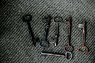 6 Vintage Skeleton Keys,  5 Solid Barrel,  One Hollow Barrel