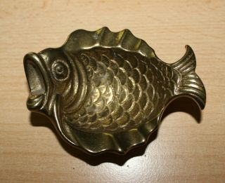 Vintage Footed Solid Brass Trinket Dish Jewelry Dish Bowl Fish Shape.  3.  75 "