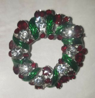 Vintage Dazzling Rhinestone " Old Fashion Christmas Wreath " Holiday Pin/ Brooch