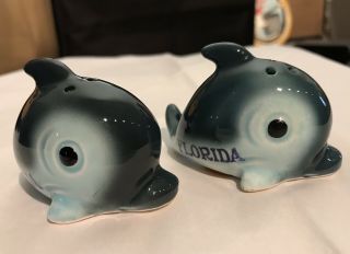 Vintage Dolphins Pair Salt Pepper Shakers Florida Souvenir Made In Japan Kitsch
