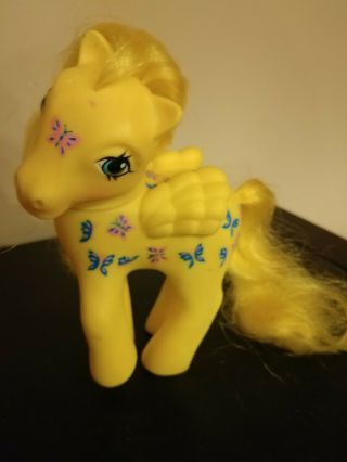 Vintage 1987 Hasbro G1 My Little Pony Yellow Pegasus Dancing Butterflies