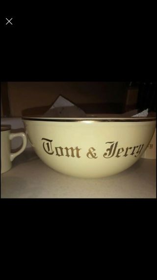 Vintage Tom and Jerry Punch Bowl Set with 9 Cups 3