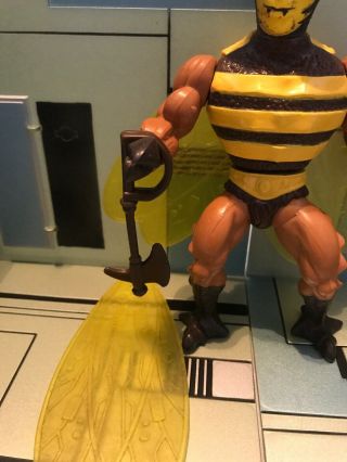 BUZZ - OFF figure Masters of the Universe 1983 Mattel He - Man bee ax MOTU vintage 4