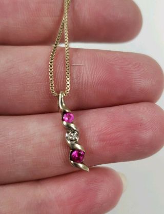 Vintage Sterling Silver Gold Tone Ruby Gems Pendant Chain Necklace 18 " L (3.  1g)