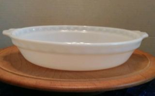 Vintage Pyrex White Milk Glass Pie Dish Plate " 228 " 8 1/2inch Ovenware Scalloped
