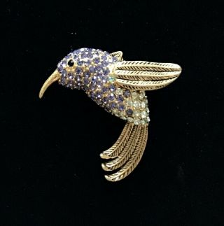 Vtg Monet Gold Tone Purple Clear Rhinestone Bird Brooch Signed 1 1/2 " M001