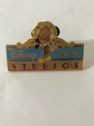 Vintage 1987 Disney Mgm Studios Mickey Mouse Trading Pin