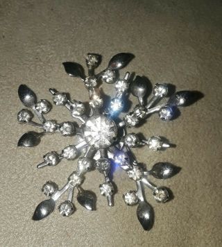 Vintage Coro Clear Rhinestone Snowflake Flower Brooch Pin Sparkle Signed