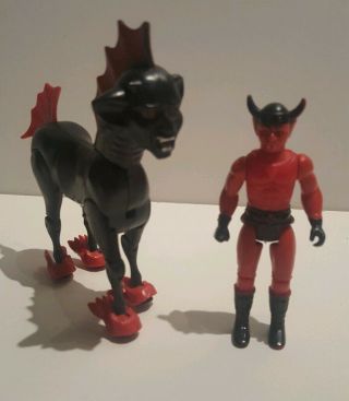 Vintage Dragonriders Of The Styx Fantar Black Demon Horse With Red Demon Figure