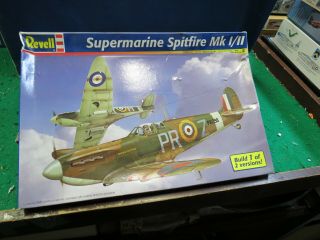 1/32 Revell Spitfire Mk I / Ii