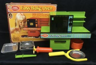 Easy Bake Oven Betty Crocker Kenner 1970 