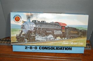 Bachmann Ho Scale A.  T.  & S.  F.  2 - 8 - 0 Consolidation Steam Locomotive And Tender