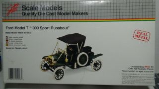Vintage Hubley Scale Models Ford Model T 1909 Sport Runabout Diecast/plastic