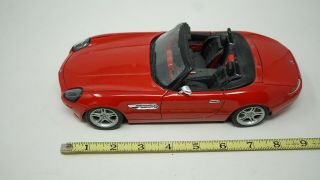 Burago 1/18 Scale Diecast 33772 Bmw Z8 Red Roadster Model Car Gift
