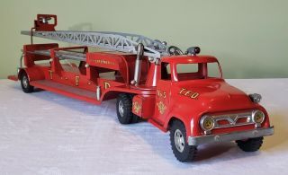 Early Tonka Toys Ford Cab T.  F.  D.  Aerial Ladder Fire Tt Truck 50 