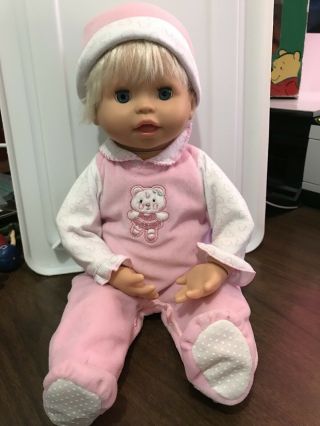 2006 Fisher Price Little Mommy Real Loving Interactive Baby Doll