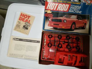 Vintage Revell Hot Rod Cobra Street Machine Model Kit 1/25 No Decals