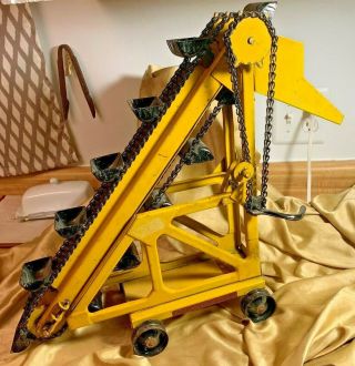 Fantastic Antique Steel Buddy " L " Sand Loader From Buddy L Line Of Quality Toys