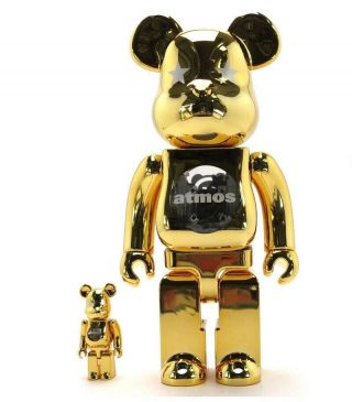 Medicom Toy Be@rbrick Atmos Gold Chrome 400 & 100 Bearbrick In Hand
